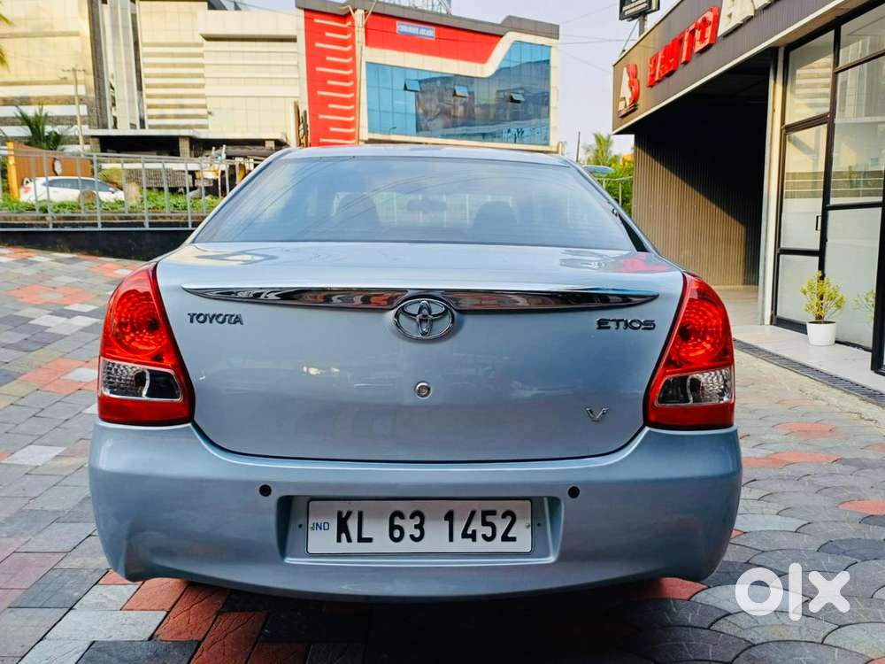 Toyota Etios 2010-2012 V, 2011, Petrol