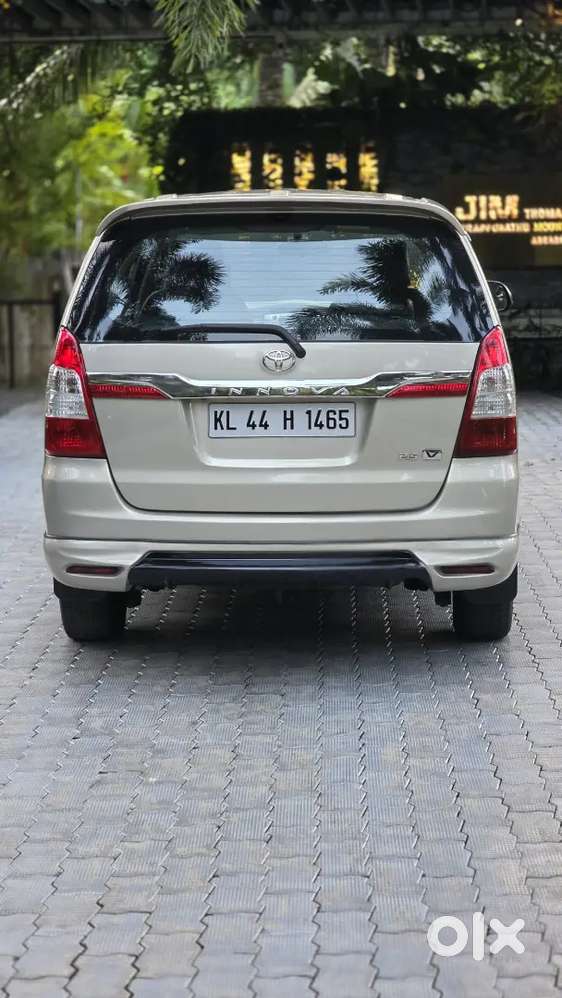 Toyota Innova Diesel 2012