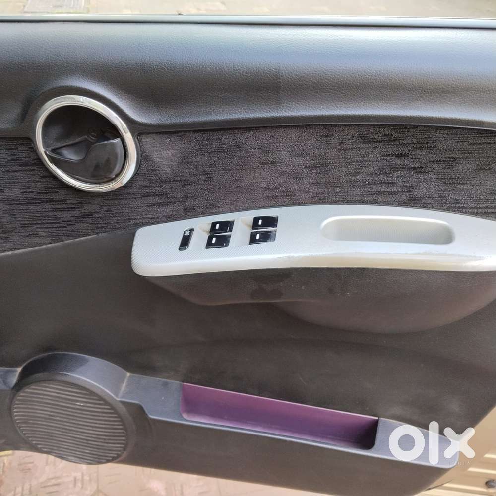 Mahindra Xylo E8 Abs Bs Iv, 2010, Diesel