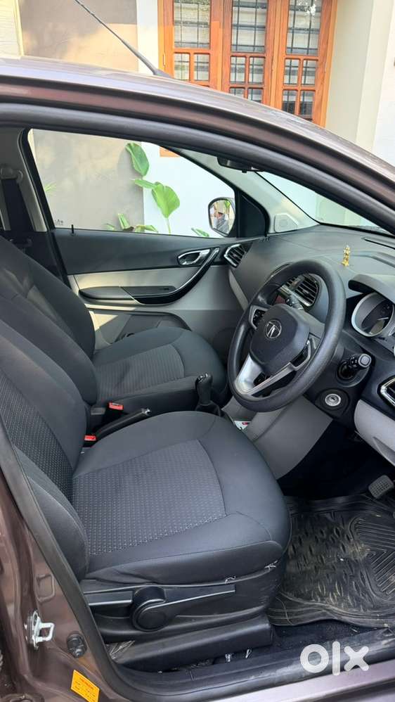 Tata Tiago Xz Petrol  2018