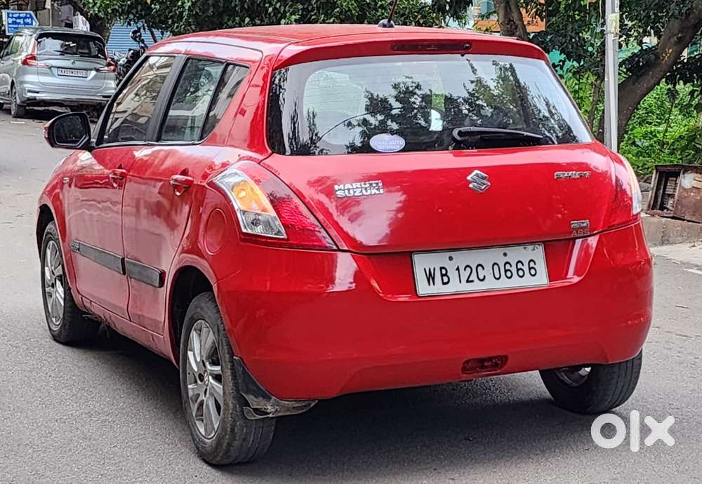 Maruti Suzuki Swift Zdi Plus, 2012, Diesel