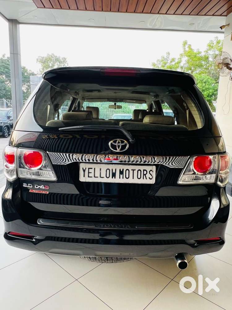 Toyota Fortuner 3.0 4x2 Automatic, 2013, Diesel
