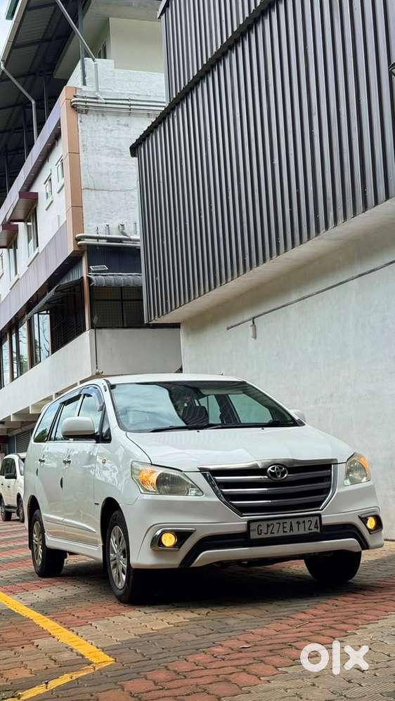 Toyota Innova Diesel 2015