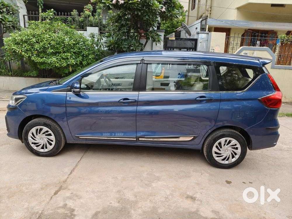 Maruti Suzuki Ertiga Vxi Shvs, 2023, Petrol