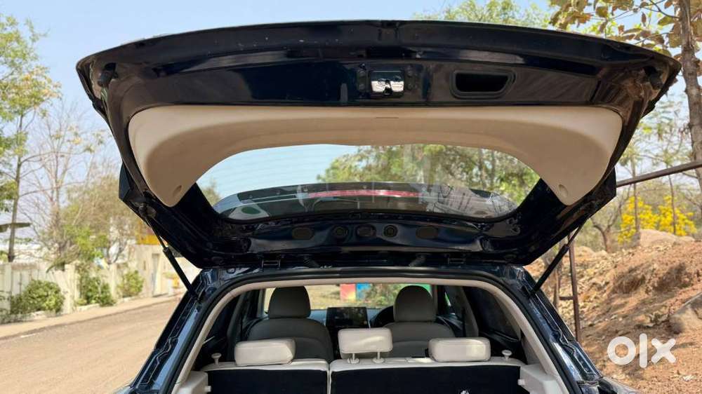 Mahindra Xuv400 El Pro 39.4 Kwh In Showroom Condition