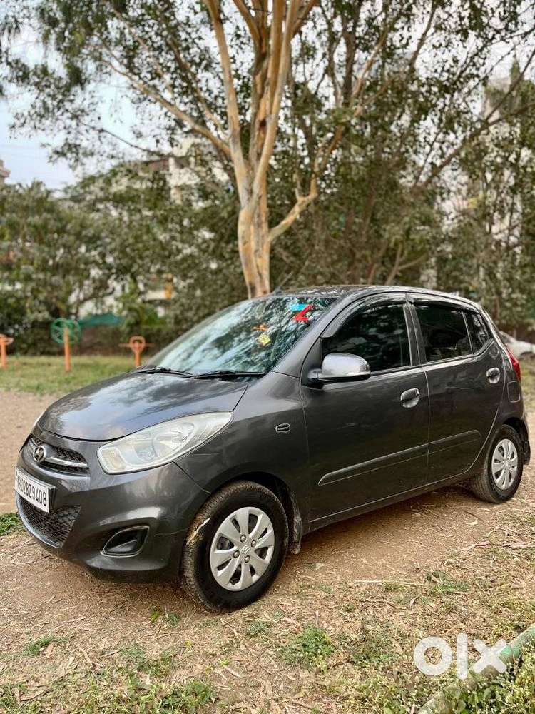 Hyundai I10 Sportz At, 2011, Petrol