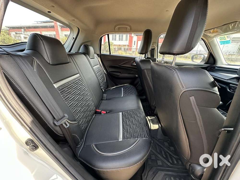 Maruti Suzuki Swift Zxi Plus Amt Dual Tone, 2025, Petrol