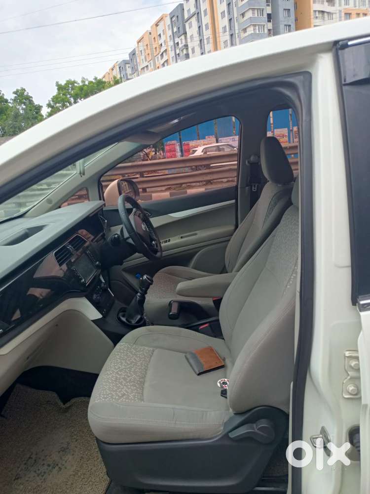 Mahindra Marazzo M6 8str, 2019, Diesel