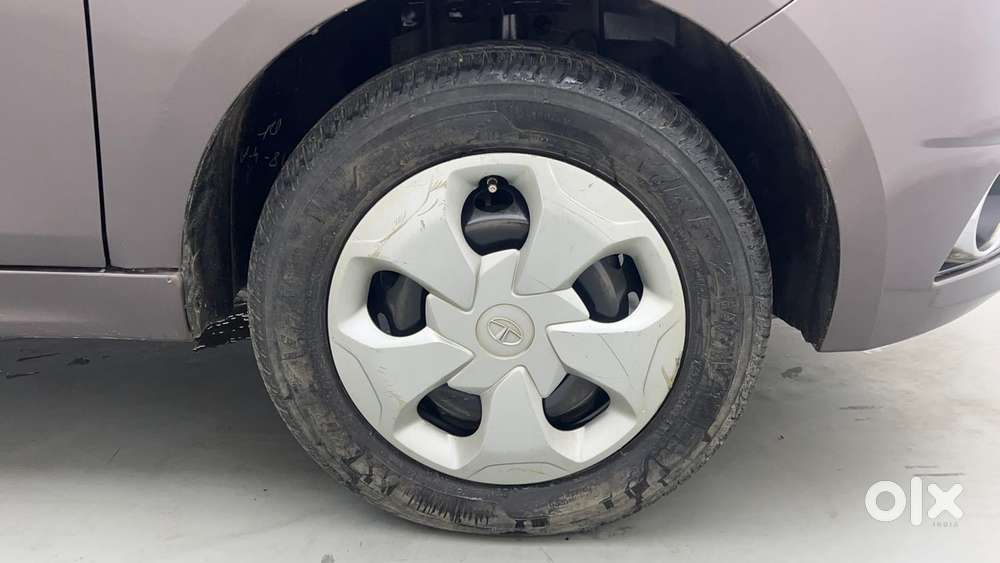 Tata Tiago 1.2 Revotron Xz Wo Alloy, 2018, Cng & Hybrids