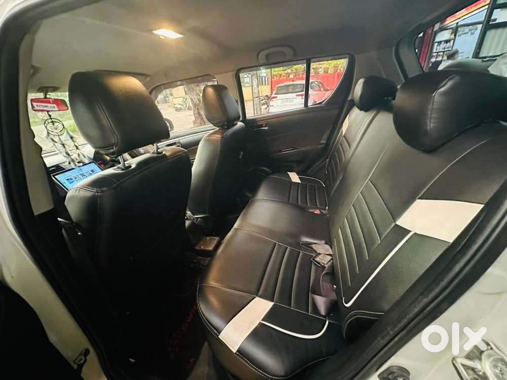 Maruti Suzuki Swift Vxi(o) 2017 /petrol /well Maintained/low Km