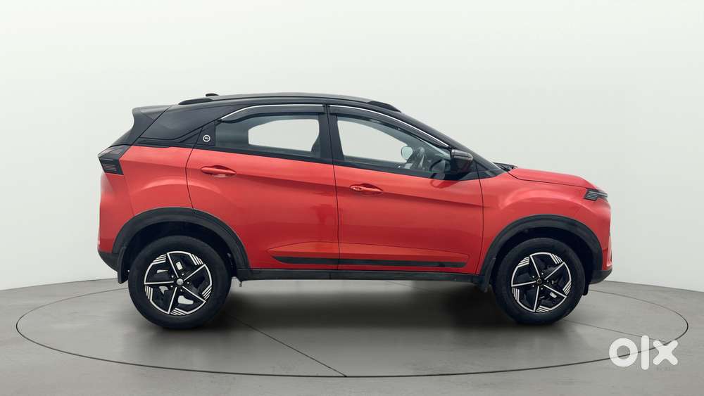 Tata Nexon Fearless Pr S 1.2 Revotron Petrol 7 Dca Dt, 2024, Petrol