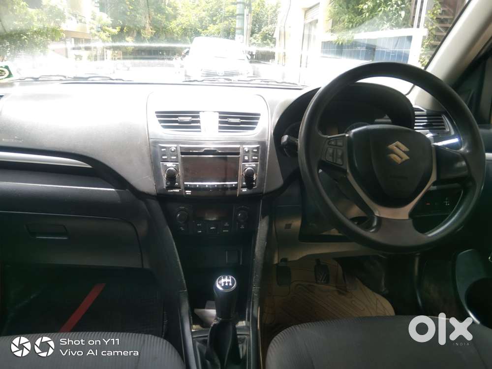 Maruti Suzuki Swift Vvt Zxi, 2014, Petrol