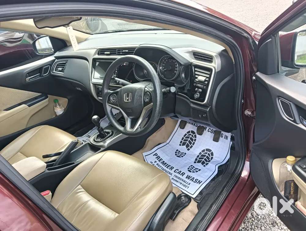 Carnelian Red Pearl Colour Honda City, Kl01 Registration