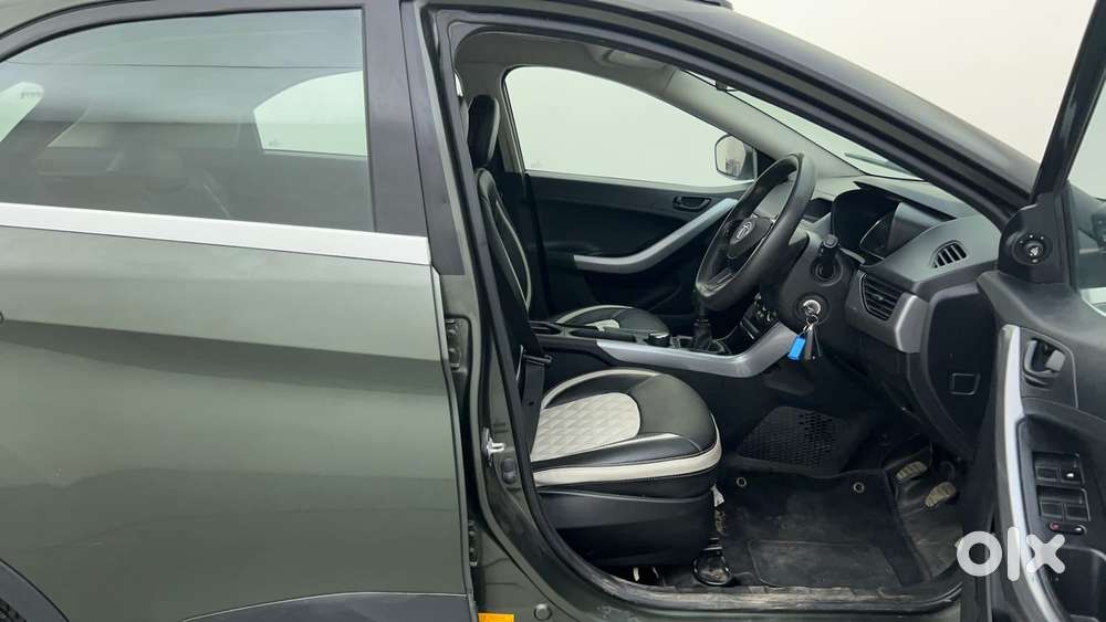 Tata Nexon 1.2 Revotron Xm, 2020, Petrol