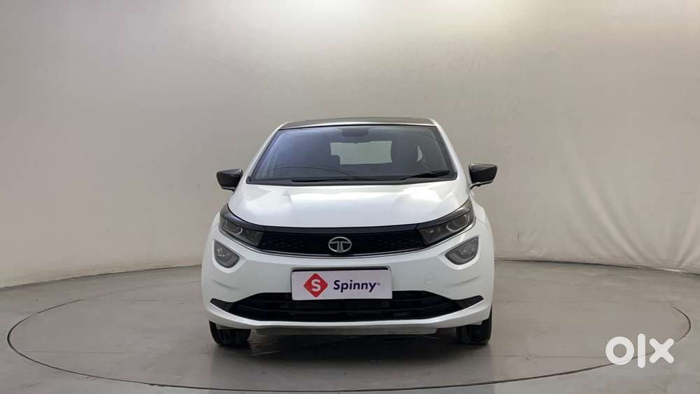 Tata Altroz Xz Plus (s), 2023, Petrol