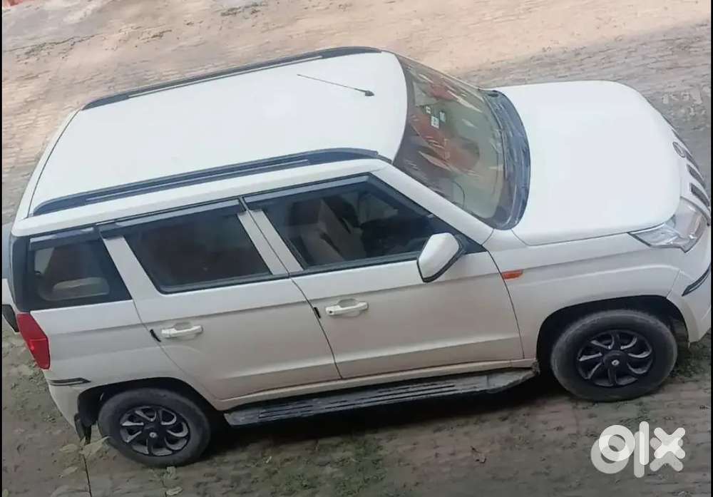 Mahindra Tuv 300 2017 Diesel 64000 Km Driven