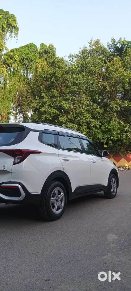Kia Carens 1.5 Prestige 7 Str, 2023, Petrol