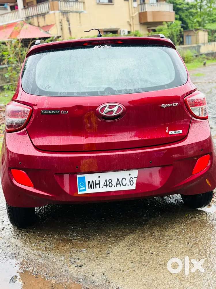 Hyundai I10 Sportz 2015 Diesel Manual Push Button Start