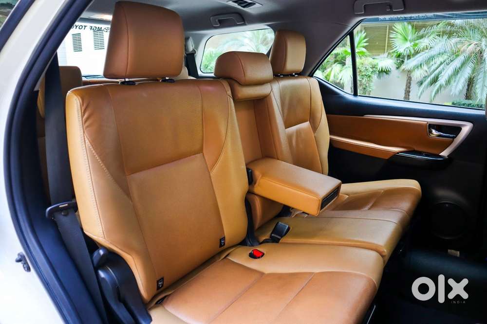 Toyota Fortuner 4x2 At 2.8 Diesel, 2019, Diesel