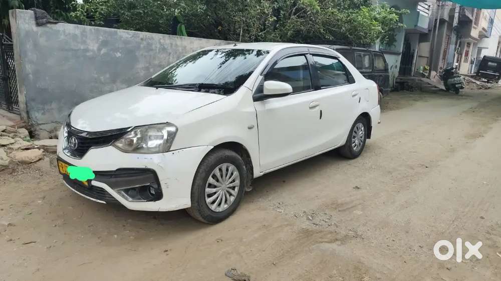Toyota Etios Cross 2018 Model