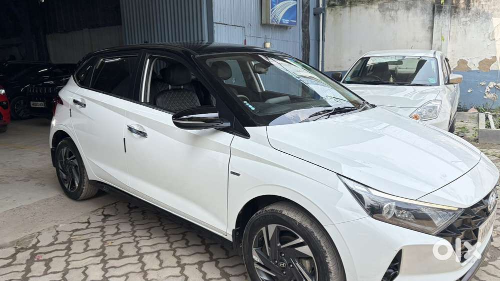 Hyundai I20 Asta (o) 1.0 Turbo Dct, 2023, Petrol