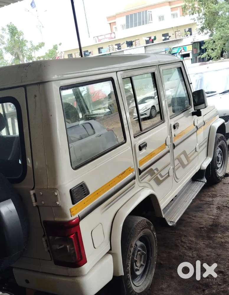 Mahindra Bolero B6