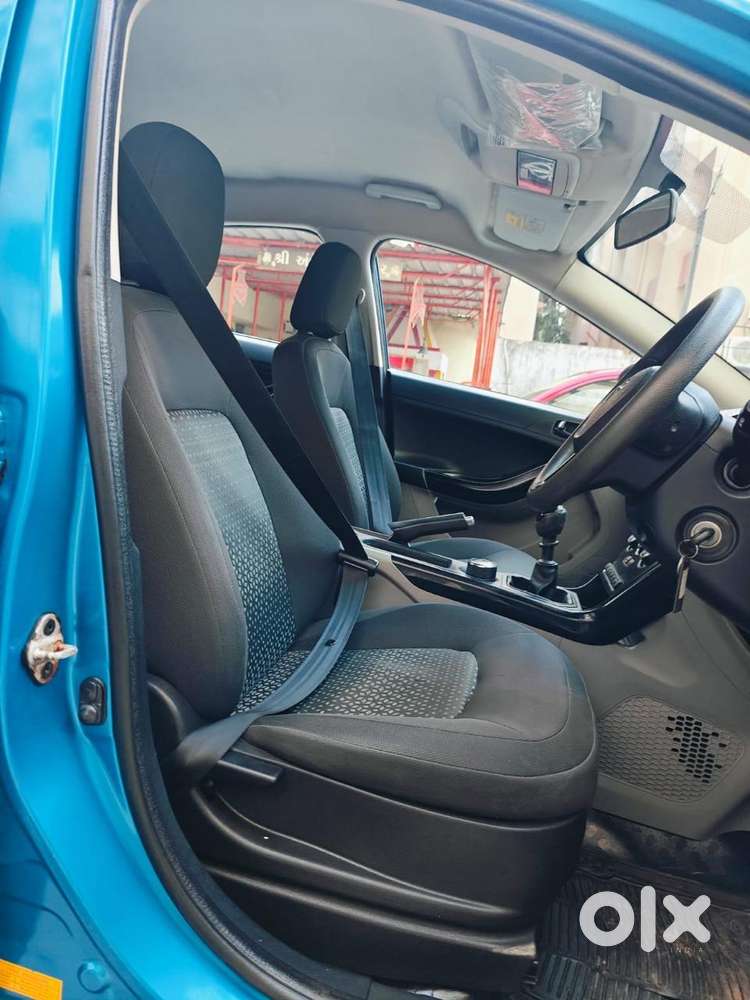 Tata Nexon 1.5 Revotorq Xm (s), 2020, Petrol