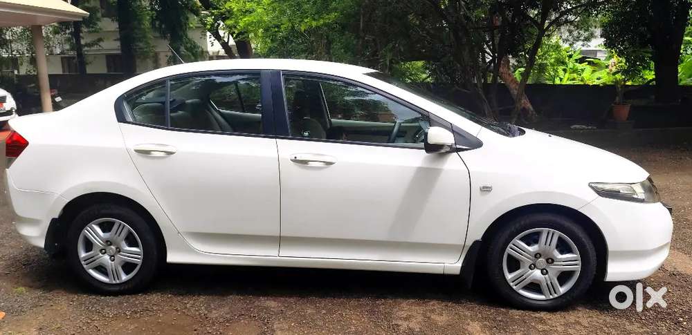 Honda City 2011 Petrol Company Service 67280 Km Driven , New Insurance