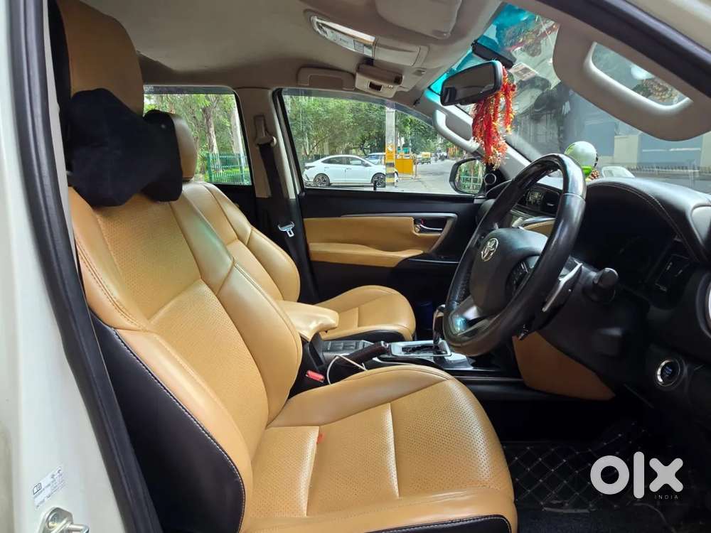 Toyota Fortuner Legender, 2022, Diesel