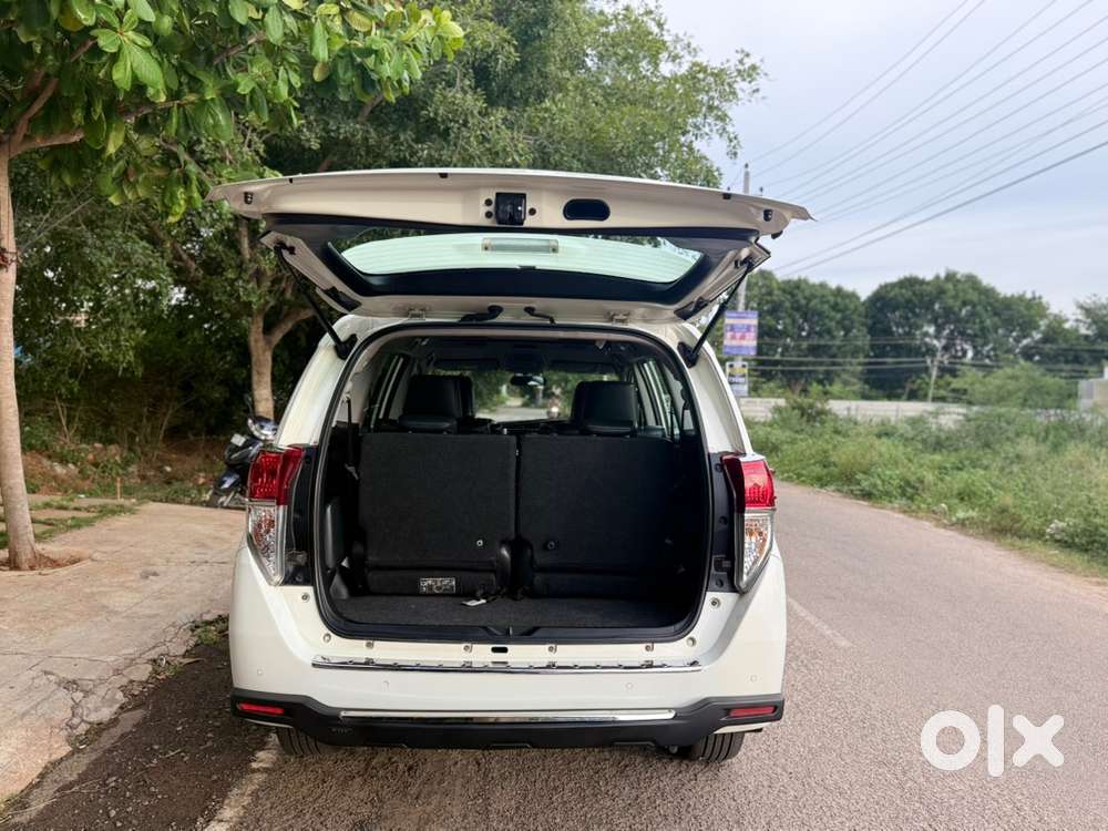 Toyota Innova Crysta 2021 Diesel Manual Car