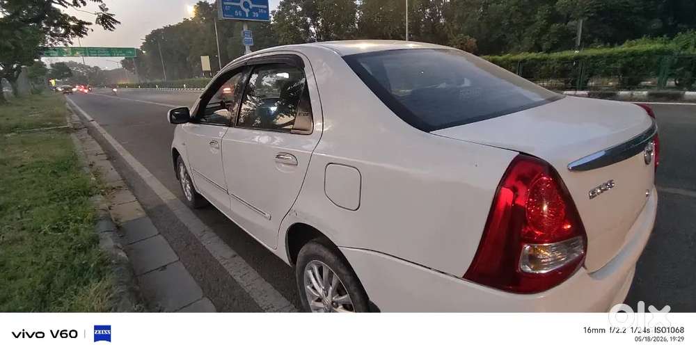 Toyota Etios 2011 Cng & Hybrids 100050 Km Driven