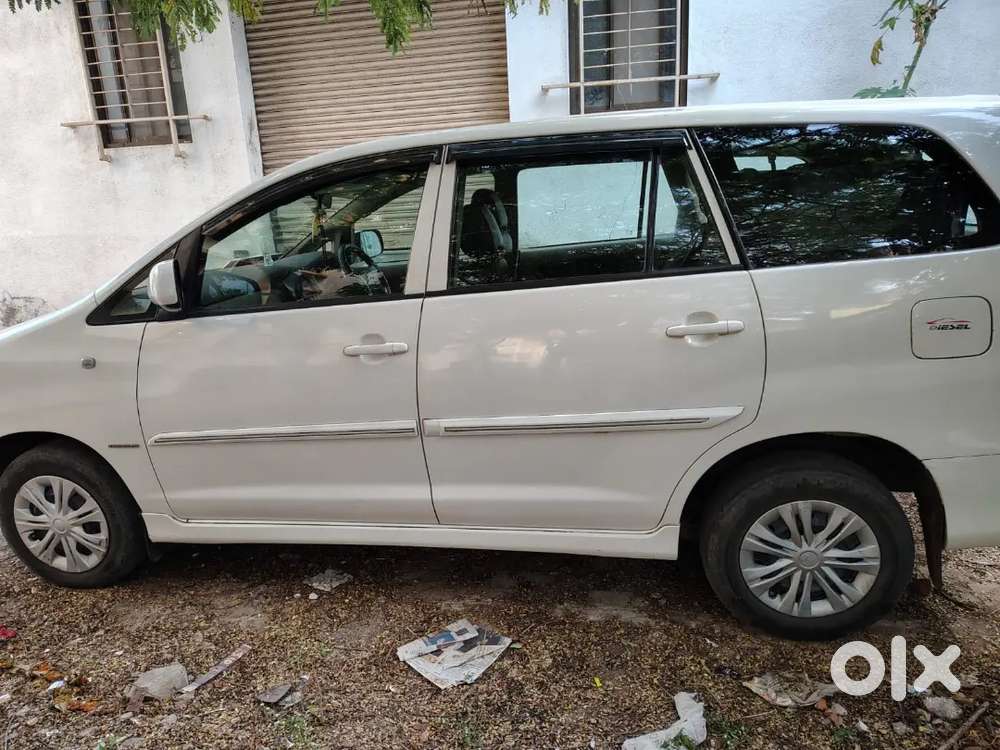 Toyota Innova 2.5 G4 2013