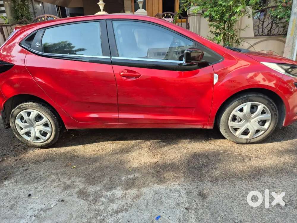 Tata Altroz Xma Plus 2024