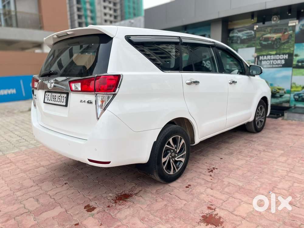 Toyota Innova Crysta 2.4 G Mt, 2021, Diesel