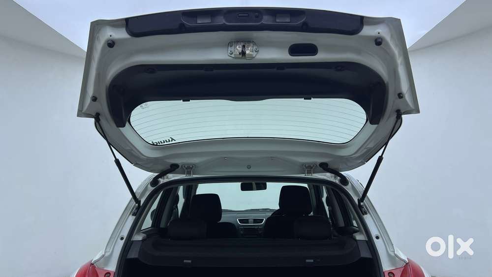 Maruti Suzuki Swift 1.3 Zxi, 2017, Petrol