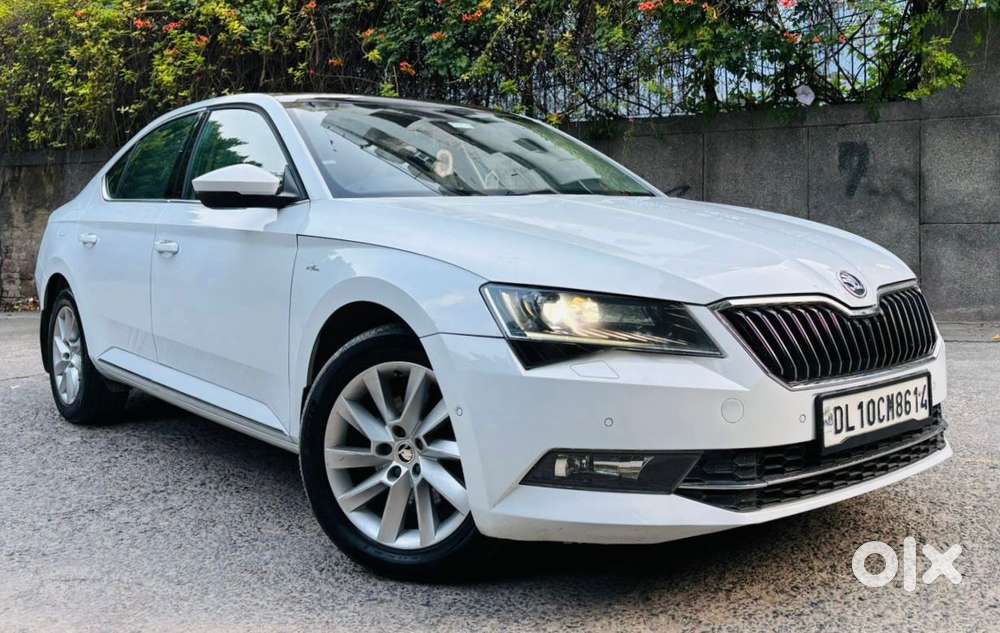 Skoda Superb 2.0 Tsi At L&k, 2019, Petrol