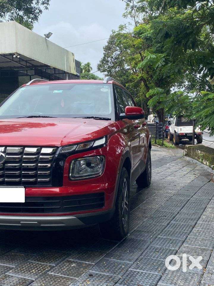 Hyundai Venue S 1.2 Petrol, 2022, Petrol