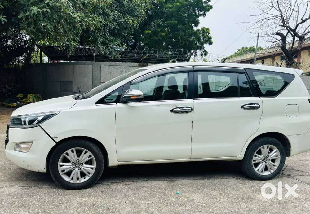 Toyota Innova Crysta 2.8 Z, 2018, Diesel