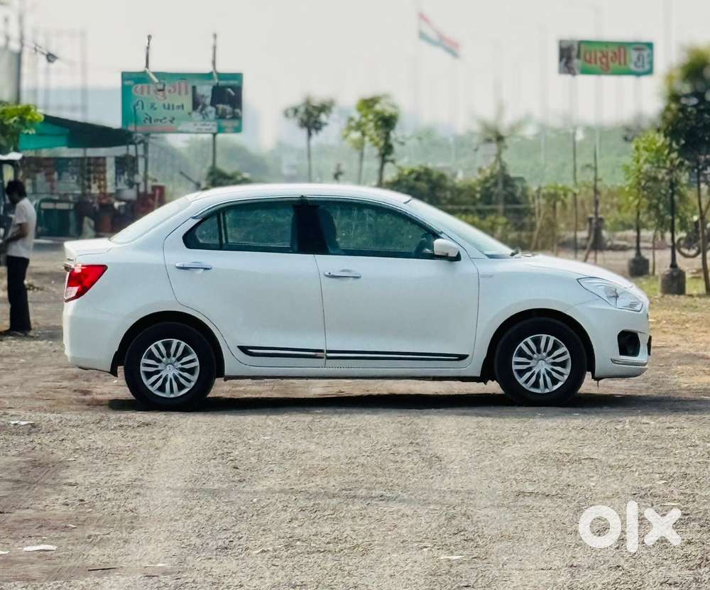 Maruti Suzuki Swift Dzire Vdi Optional, 2017, Diesel
