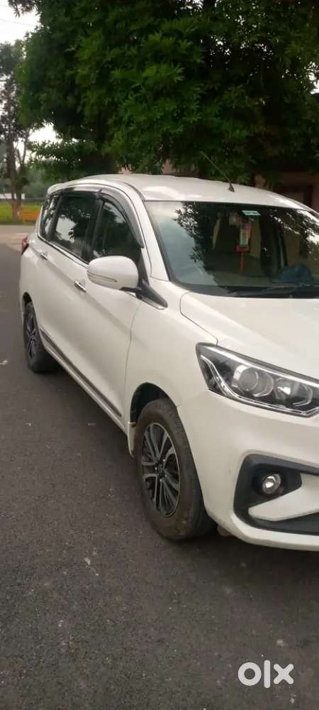 Maruti Suzuki Ertiga Zxi 2024