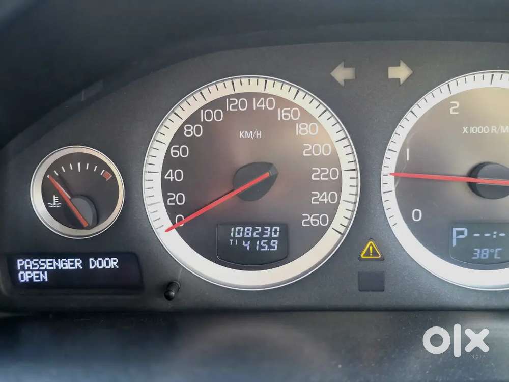 Volvo Xc 90 2012 Diesel Well Maintained