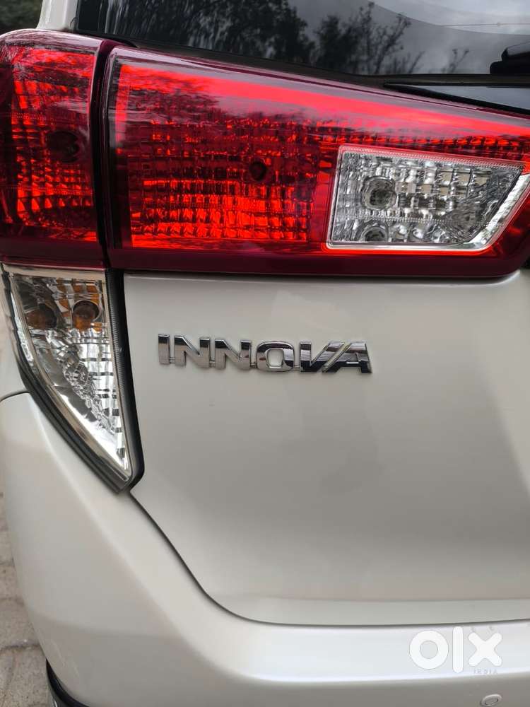 Toyota Innova Crysta 2.8 Touring Sport Diesel Mt, 2017, Diesel