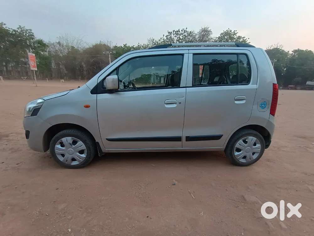 Maruti Suzuki Wagon R 1.0 2015 Petrol Well Maintained
