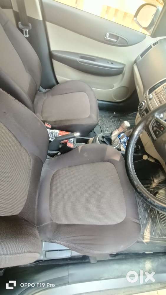 Hyundai I20 2010-2012 1.2 Sportz, 2012, Petrol