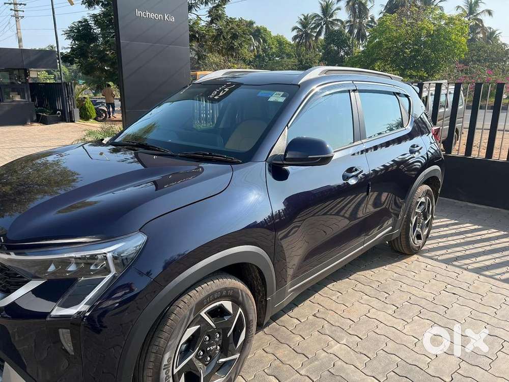 Kia Sonet 2025 Petrol 4600 Km Driven