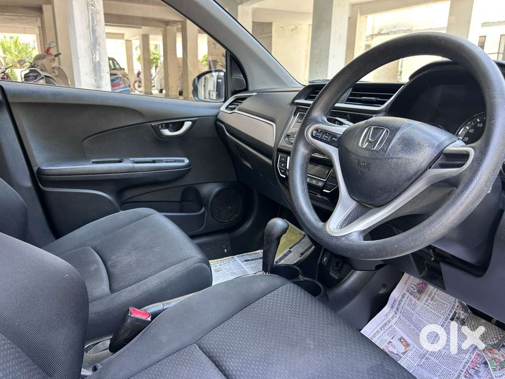 Honda Br-v Style Edition V Cvt, 2016, Petrol