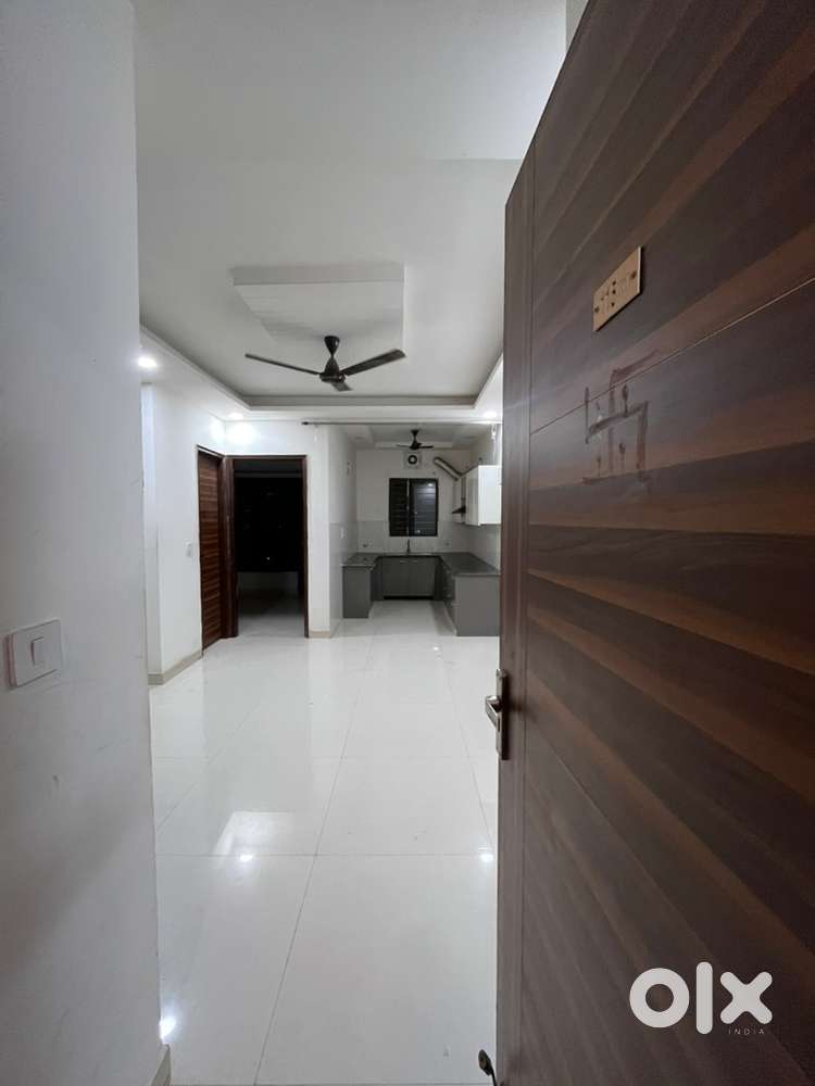 Rent 21000/- 2bhk luxury builder floor