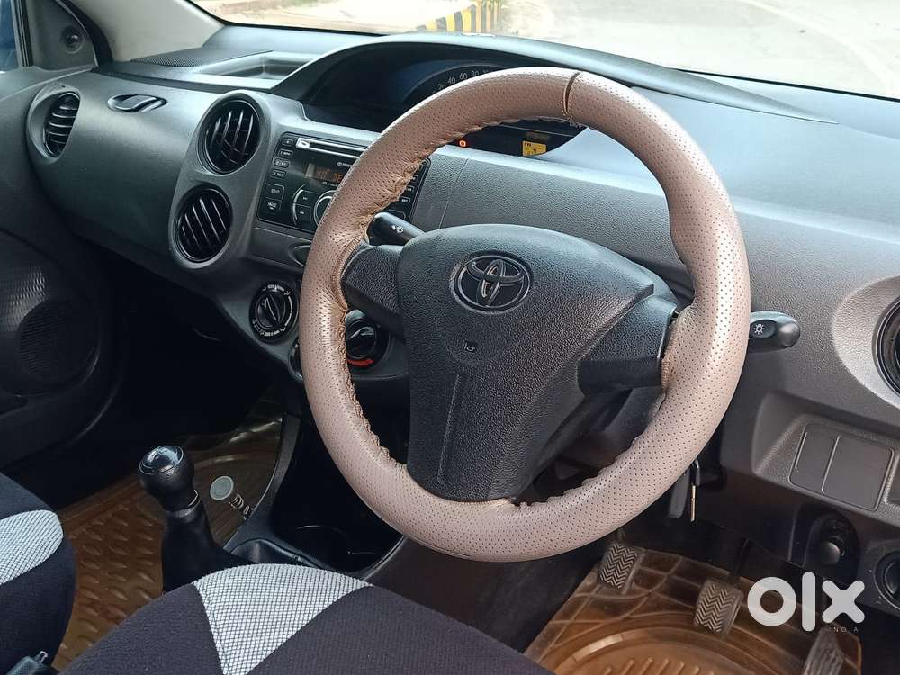 Toyota Etios Liva 2013-2014 G Sp, 2013, Petrol
