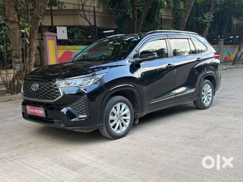 Toyota Innova Hycross 2.0 Vx Hybrid 8 Str, 2023, Petrol
