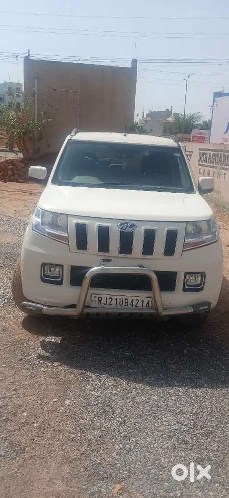 Mahindra Tuv 300 2017 Diesel 90300 Km Driven